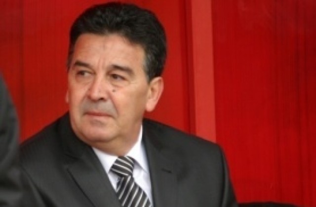 Узунов: Писна ми от спекулации, няма да ходя в ЦСКА