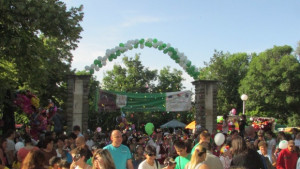 20метров суджук нарязаха за празника в Г Оряховица стотици опитаха