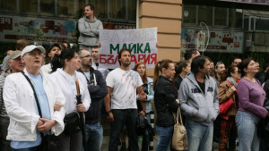 Протест и във Варна срещу кабинета Орешарски