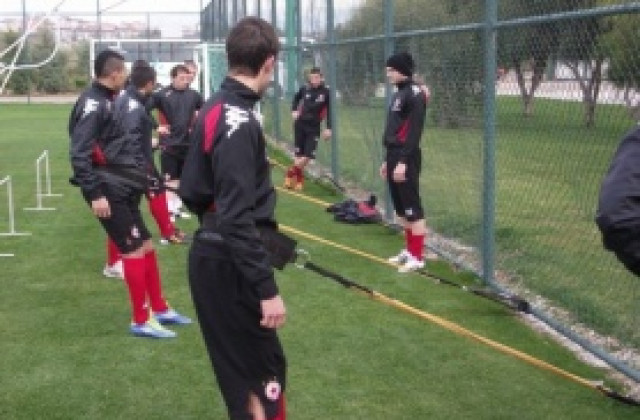 Помощник на Младенов и Радуканов извежда ЦСКА за първа тренировка