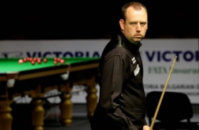 О'Съливан торпилира Марк Уилямс на нула, Робъртсън се размина със 147