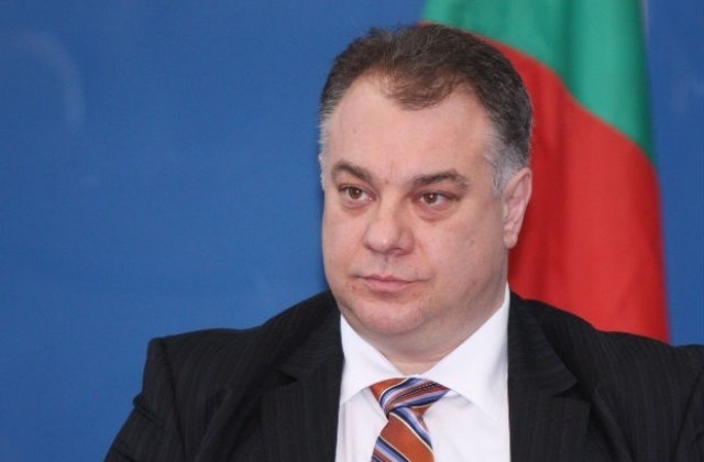 Д-р Мирослав Ненков: Несериозно е твърдението, че 31 болници точат касата