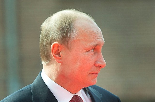 Путин е идеалният президент за 41% от руснаците