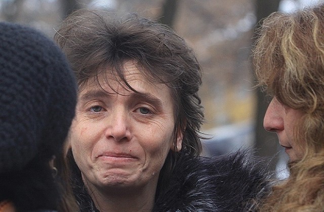 Майката на Мирослава: Някой е платил на Марио Любенов да се признае за виновен