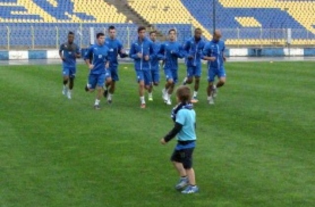 СНИМКИ: Левски започна с 24, без Михелич, Ели и националите, но с Лопес, чака и Бру