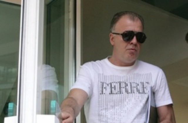 Сираков: Ще има чистка, позакъсняхме със селекцията