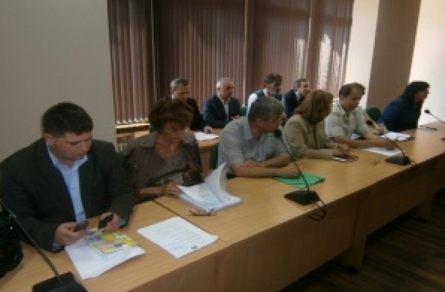 Нова среща между депутати и директори, по желание