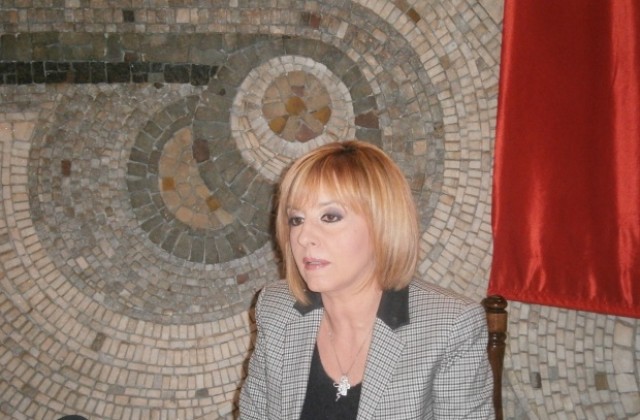Мая Манолова: Спазихме обещанието си пред майките