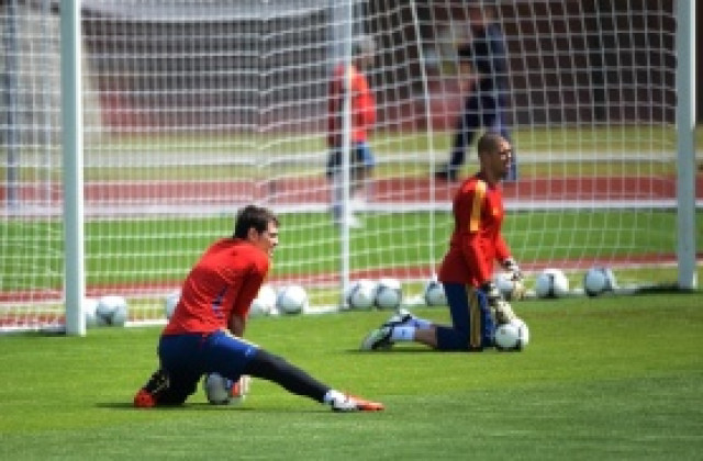 Касияс ще търка пейката и за Испания?