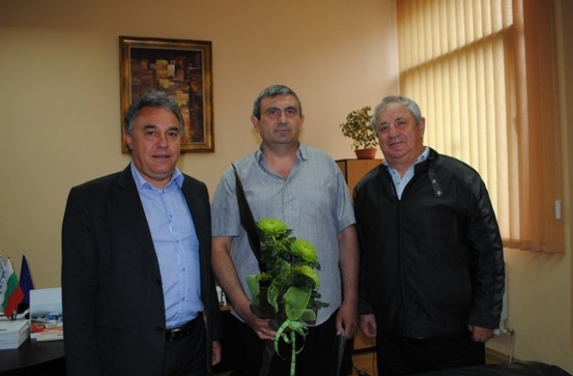 Учител от В. Търново защити докторат в Русенския университет