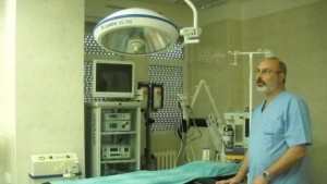 Специалист по лицевочелюстна хирургия очакват в болница Медика