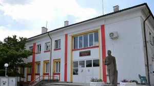V фолклорен празник Пръски от извора в Меричлери