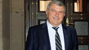 Земеделският министър се захваща с ветеринарния контрол