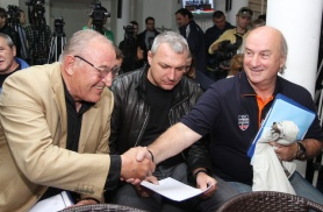 Димитър Пенев: До утре ще има пълна яснота за ЦСКА и Литекс