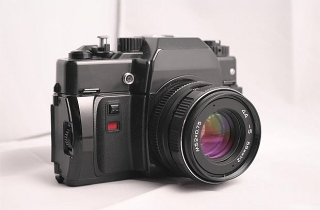 Шуменската библиотека организира фотоконкурс „Не спирай да снимаш!