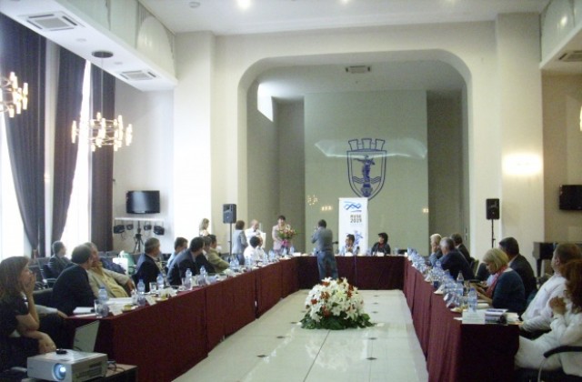 „Търпението ни по отношение на децентрализацията е изчерпано, заявиха от Сдружението на общините