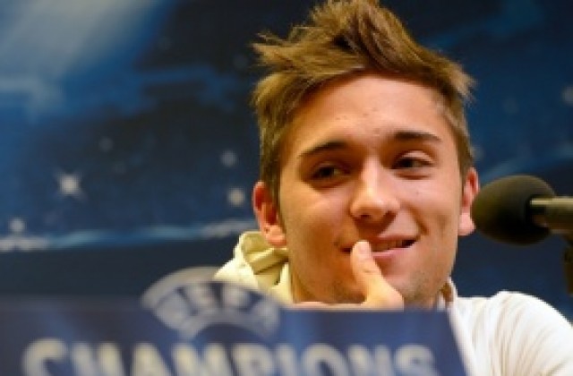 Официално: Талант на Борусия ще се шлифова 2 сезона в Щутгарт