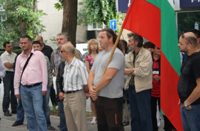 Над 100 човека на протеста в Сливен