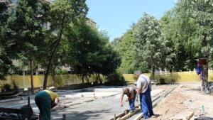 Започна строежът на новата детска площадка пред НАП