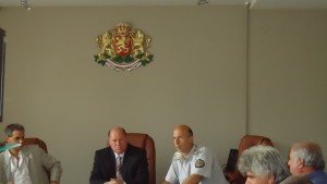 В Стралджа техника и хора са в готовност за недопускане
