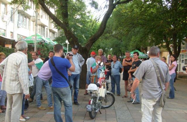 И в Добрич протестираха срещу назначението на Пеевски