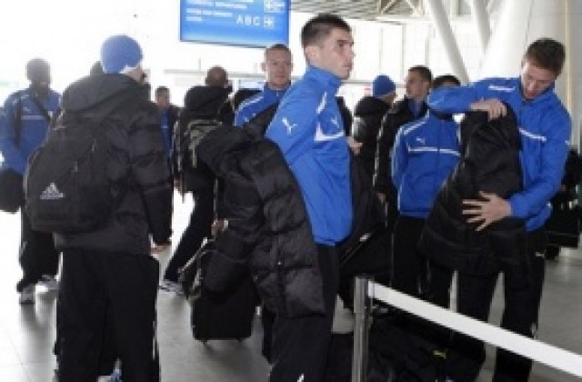 Левски лети за Австрия утре в 14,35 часа