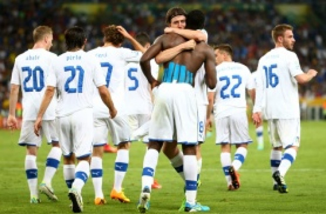 Прадели: Балотели трябва да спре да си показва мускулите