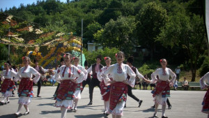 1000 самодейци събра фолкорния фестивал Жива вода