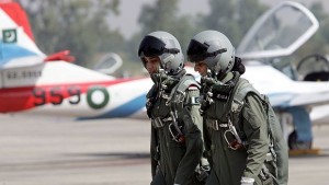 Първата жена пилот на изтребител в пакистанските ВВС готова за