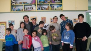 В облекчение на родителите обгрижват денонощно деца с увреждания