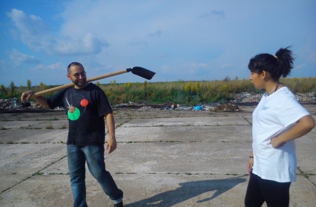 50 тона боклуци изчистиха от нерегламентирано сметище край Павликени младежи от ГЕРБ