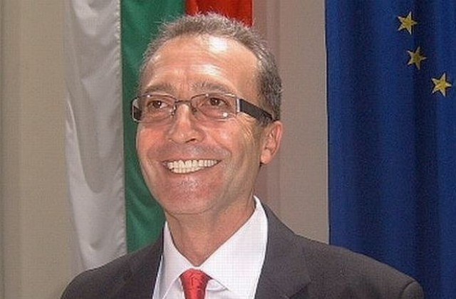 Емил Костадинов иска ревизия на избора на Палев