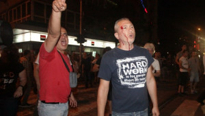 Четирима мъже са потърсили медицинска помощ след протеста в понеделник