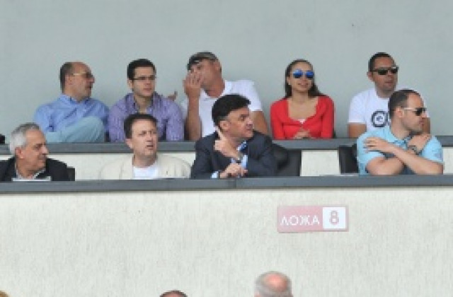 ФИФА промени трансферния прозорец специално за България