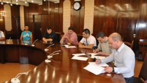 Кметът подписа споразумение с риболовците