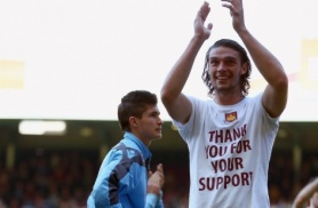 Официално: Анди Керъл подписа с Уест Хем