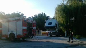 Камион Мерцедес се запали в Шумен