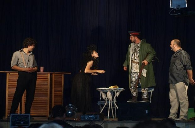 Благотворителен театрален маратон в Симитли