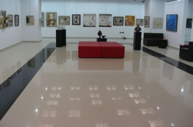 Концерт и изложба в Художествената галерия в Севлиево