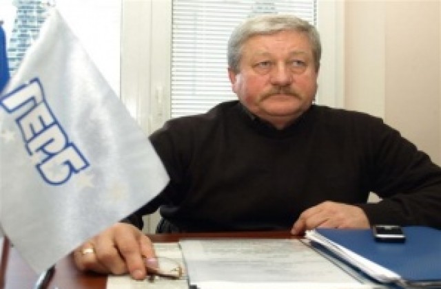 Бивш лидер на ГЕРБ: Трябва да се даде шанс на правителството