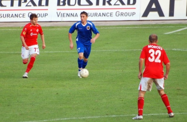 Кметски наместник вкара два гола за отбора на стари приятели