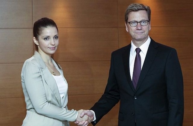 Германия предлага да приеме на лечение Юлия Тимошенко