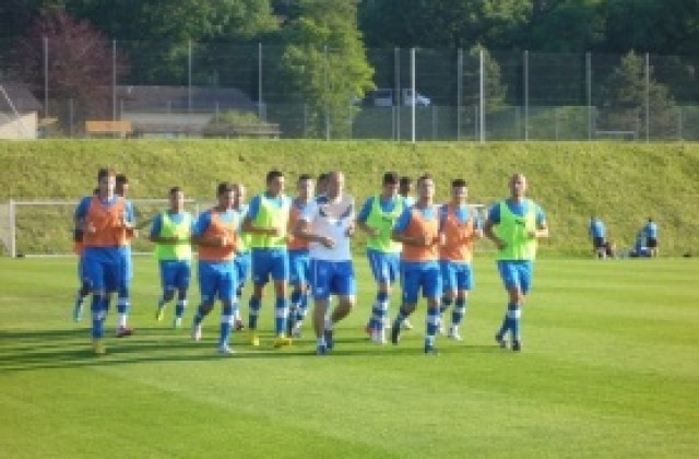 Левски почва контролите със старата защита