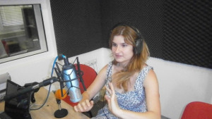 Йонка Агалова представя фестивала В центъра по Дарик радио