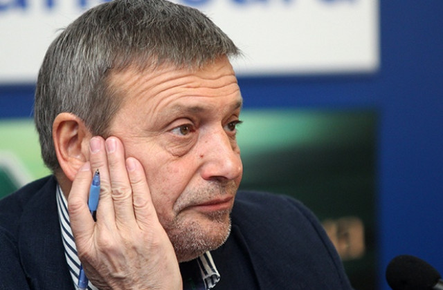 Експерти: Управляващите ще си отидат, когато объркат изцяло енергетиката