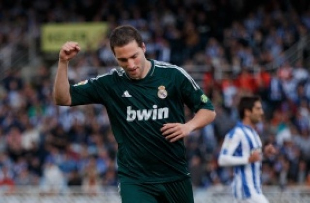 Братът на Игуаин: Той е твърде скъп за Ювентус, вече е по-близо до Арсенал