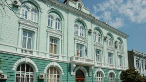 Група варненци плашат с окупация Областна управа