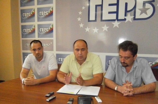 Владислав Николов: Броени са часовете на правителството на Орешарски