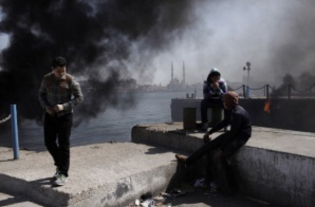 170 ранени при сблъсъци в Египет
