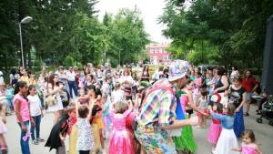 Зоро и Снежанка се включиха в латино фиестата Feel Dance